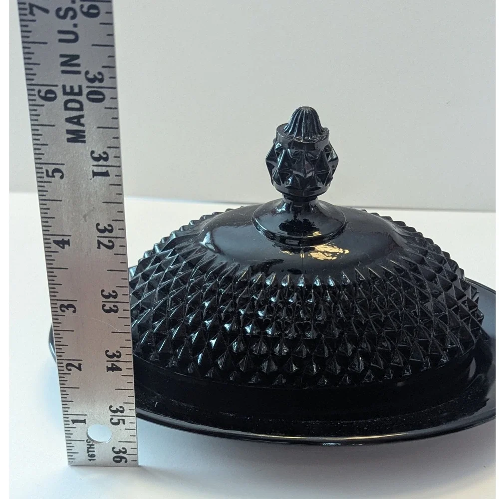 Vintage 1970s Tiara Indiana Cameo Black Diamond Point Butter Keeper